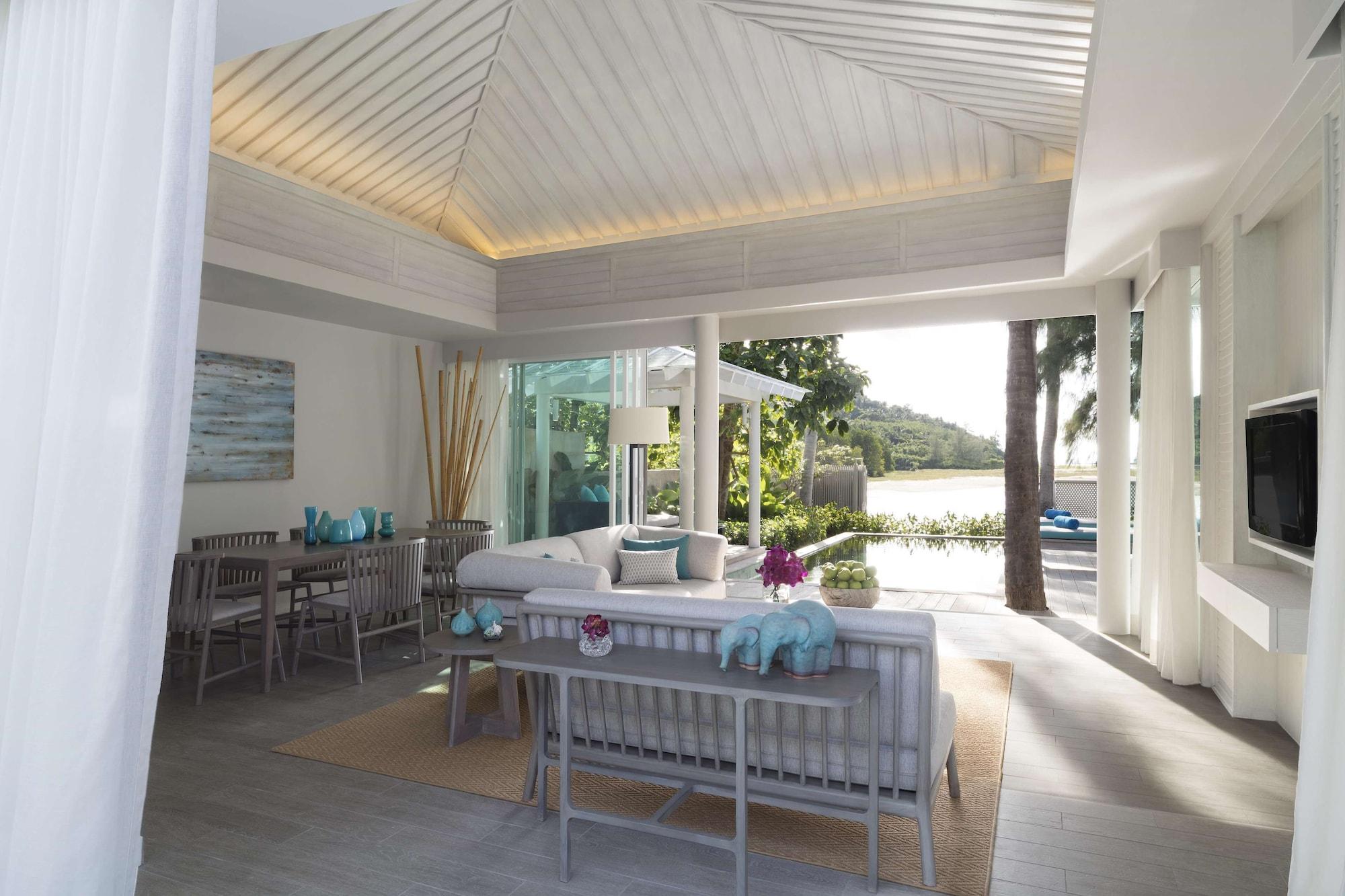 Avani Plus Samui Resort Taling Ngam  Exterior photo